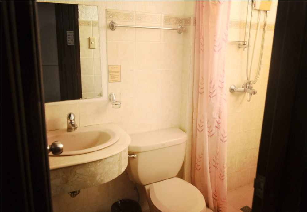Vive Hotel Makati City Eksteriør bilde